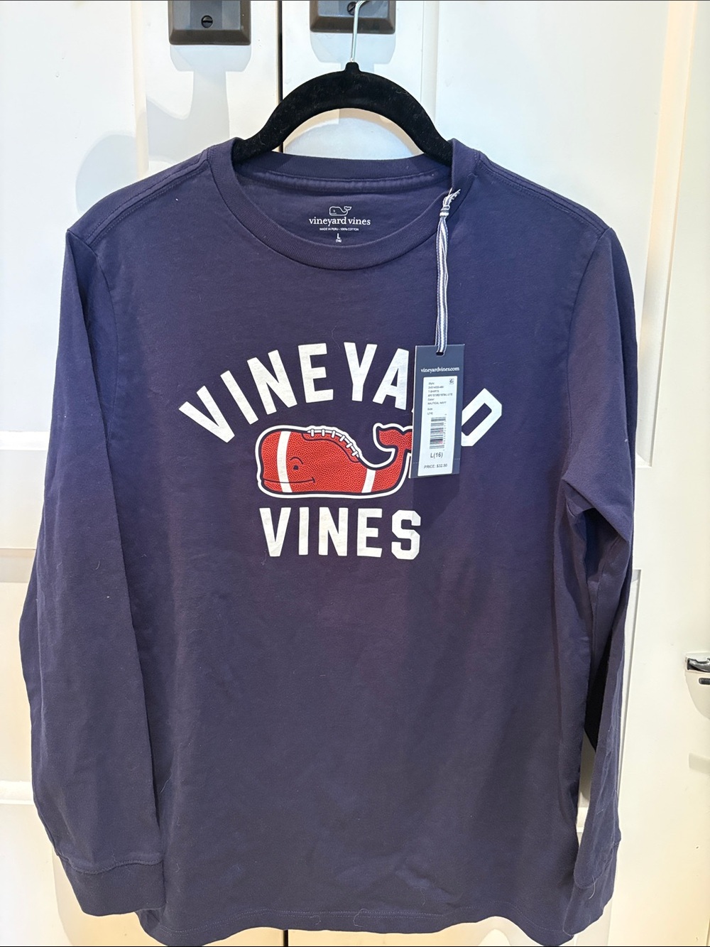 Vineyard Vines Navy Long Sleeve Logo Tee with textured football Whale